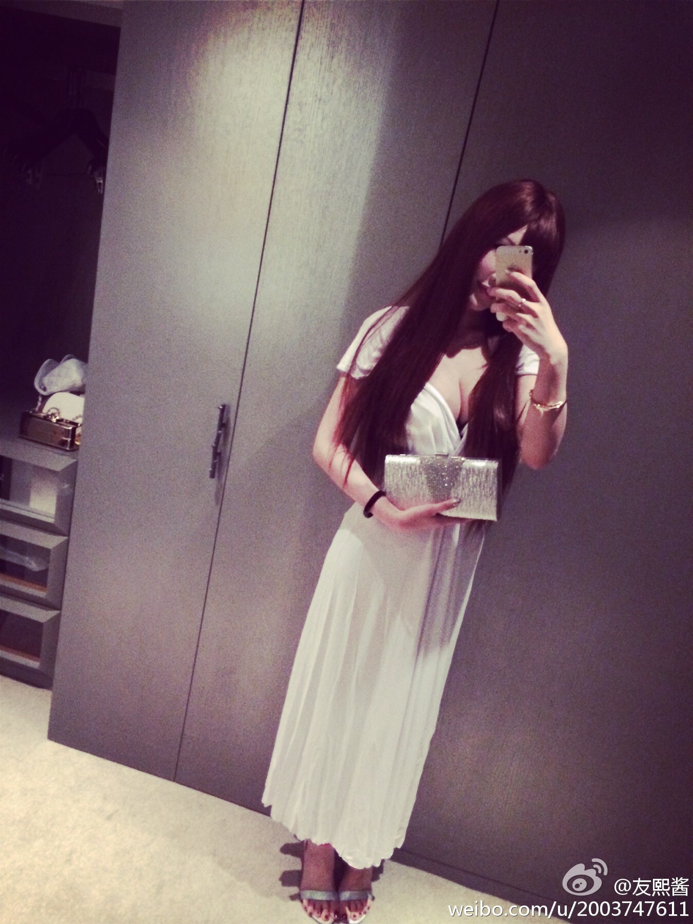 G罩美胸 火爆的辣子 友熙酱 微博自拍破解私密图片 1